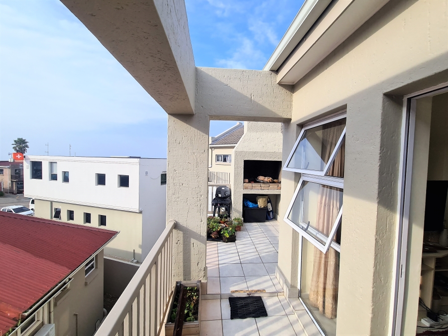 2 Bedroom Property for Sale in Dana Bay Western Cape
